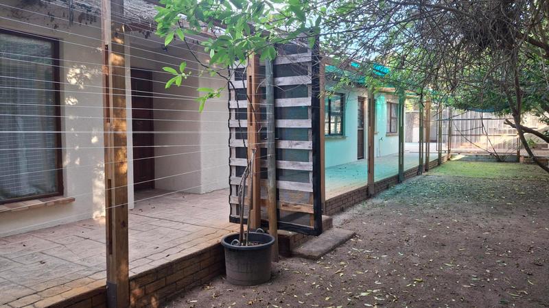 To Let 3 Bedroom Property for Rent in Table View Western Cape
